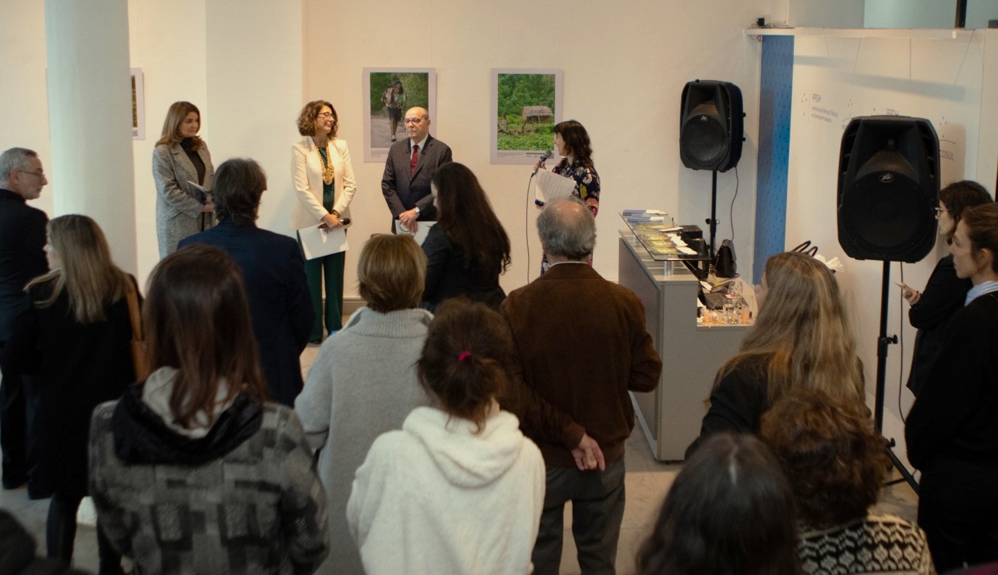 Muestra fotográfica “El camino de los pueblos indígenas” fue inaugurada en el IPPDH MERCOSUR